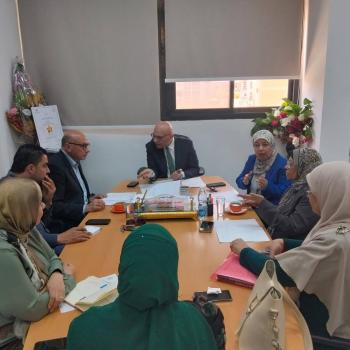 عميد طب القناة يقود انطلاقة جديدة للتميّز البحثي والعلاجي